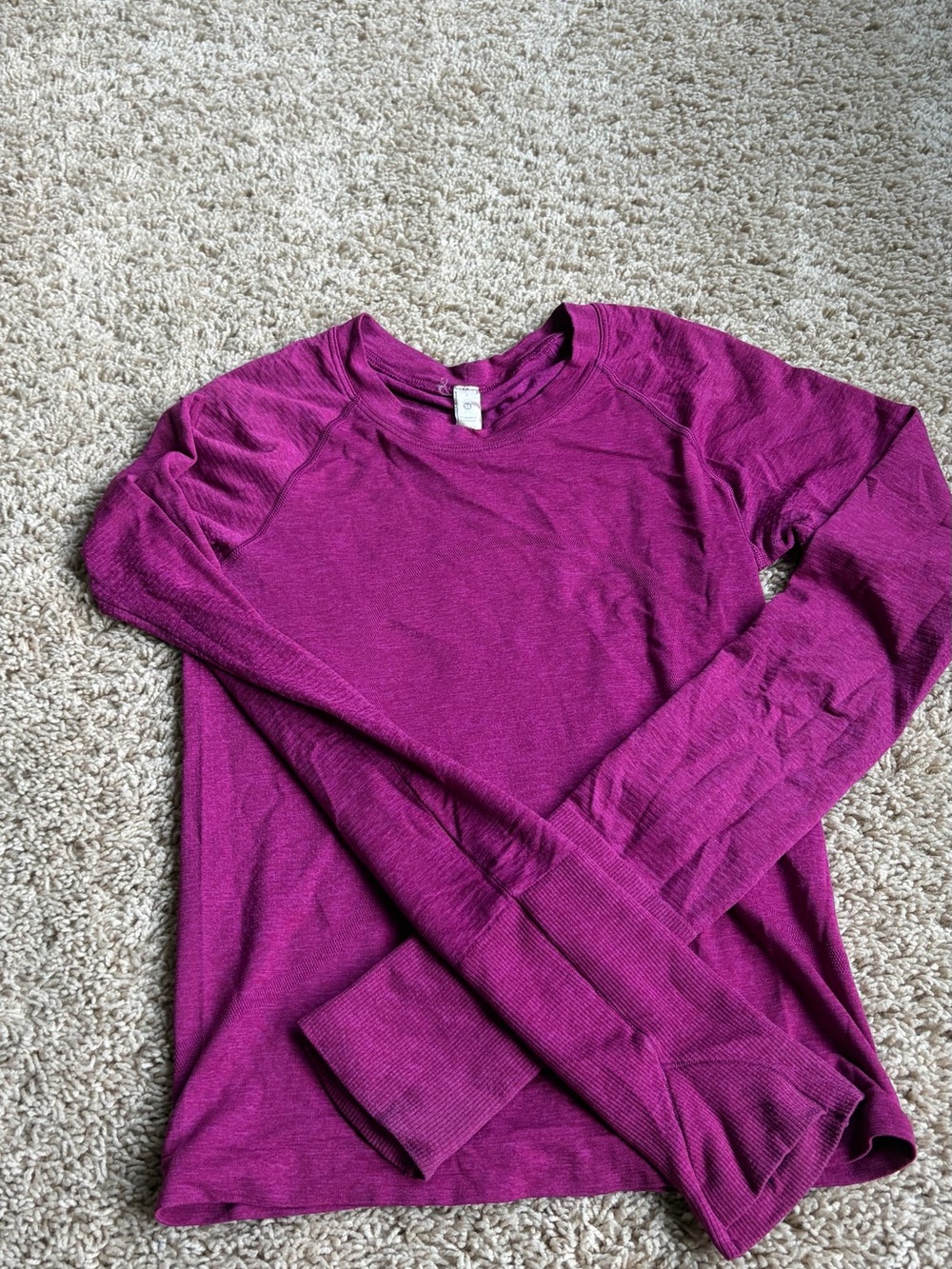lululemon athletica Long-Sleeve swiftly tech- Magenta